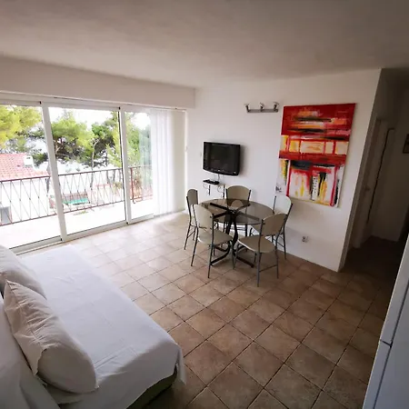 By The Sea Ivan Dolac, Hvar - 16340 Apartman